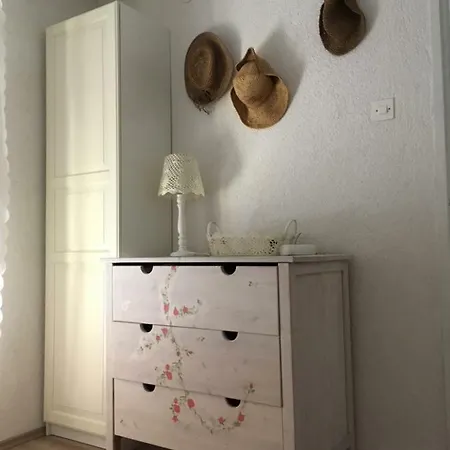 La Bella Vita